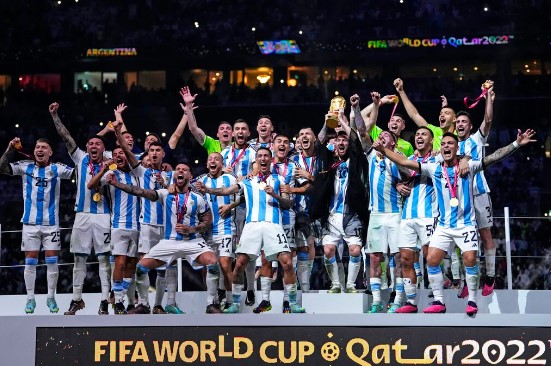 “最伟大”：被世界媒体誉为阿根廷的梅西